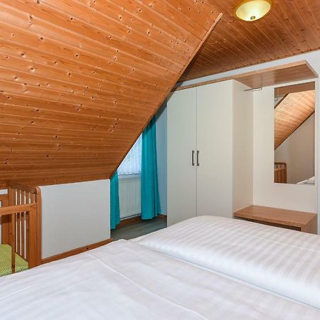 Ferienwohnung Haus Hafeneck Bensersiel Exterior foto