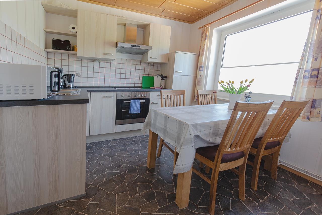Ferienwohnung Haus Hafeneck Bensersiel Exterior foto