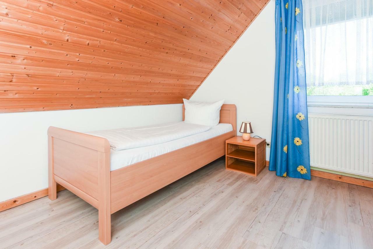 Ferienwohnung Haus Hafeneck Bensersiel Exterior foto