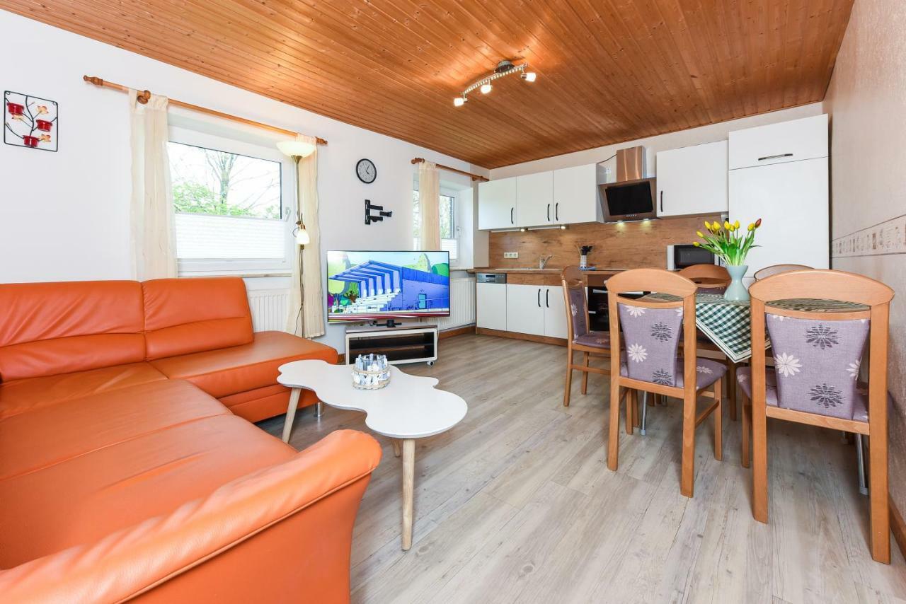 Ferienwohnung Haus Hafeneck Bensersiel Exterior foto