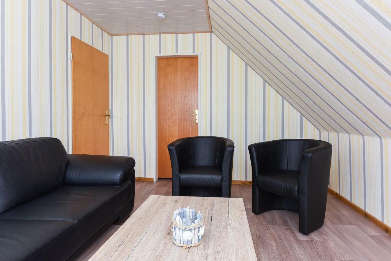 Ferienwohnung Haus Hafeneck Bensersiel Exterior foto